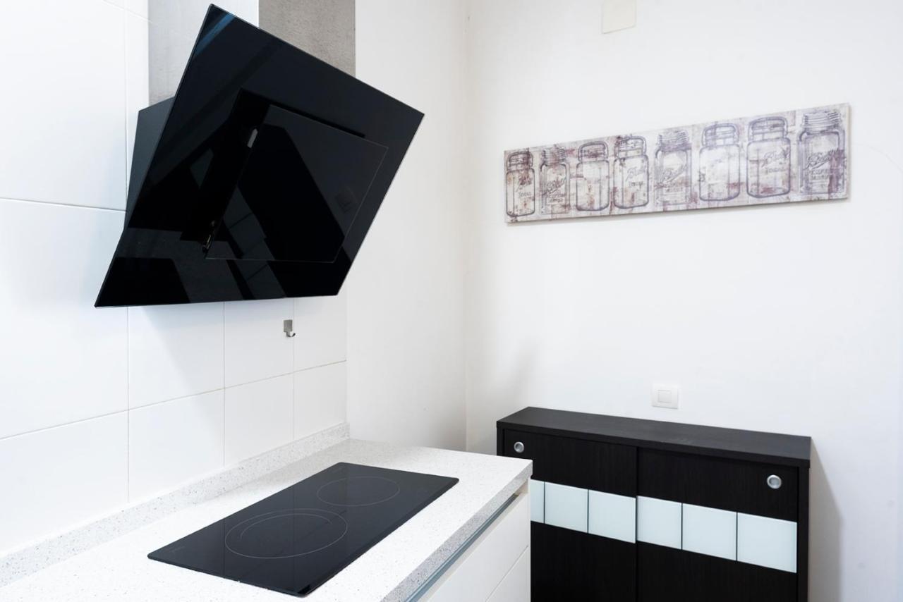 Alohamundi Quintana Apartment Sevilla Bagian luar foto